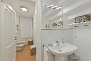 Appartamento Accogliente Via Delle Terme Флоренция Екстериор снимка